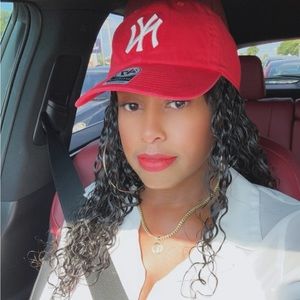 Meet your Posher, Lydia